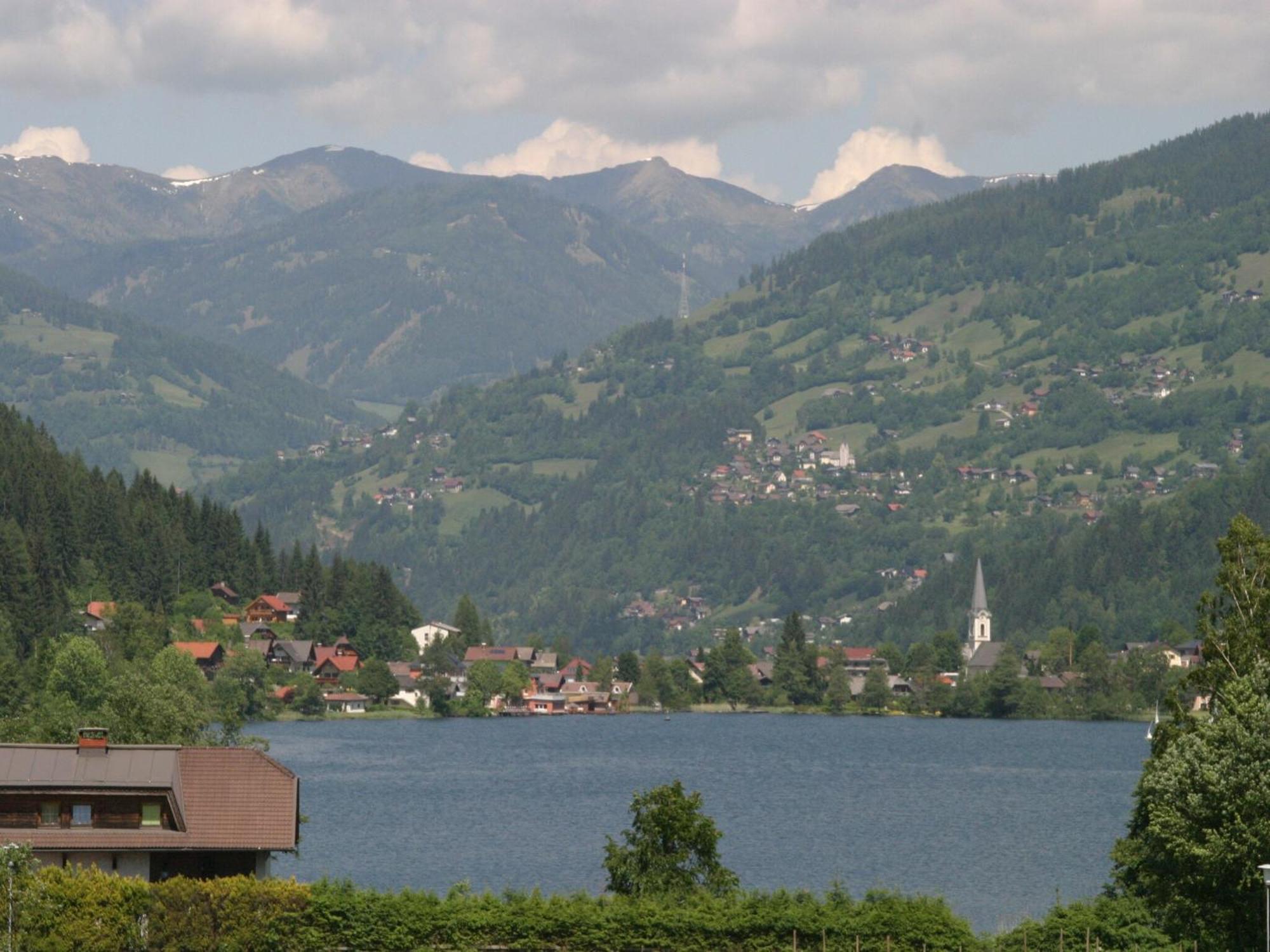 Cozy Apartment In Afritz Am See Near Gerlitzen Ski Area Exteriér fotografie