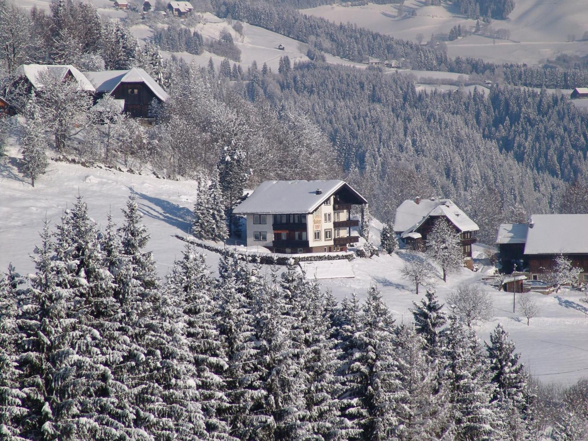 Cozy Apartment In Afritz Am See Near Gerlitzen Ski Area Exteriér fotografie